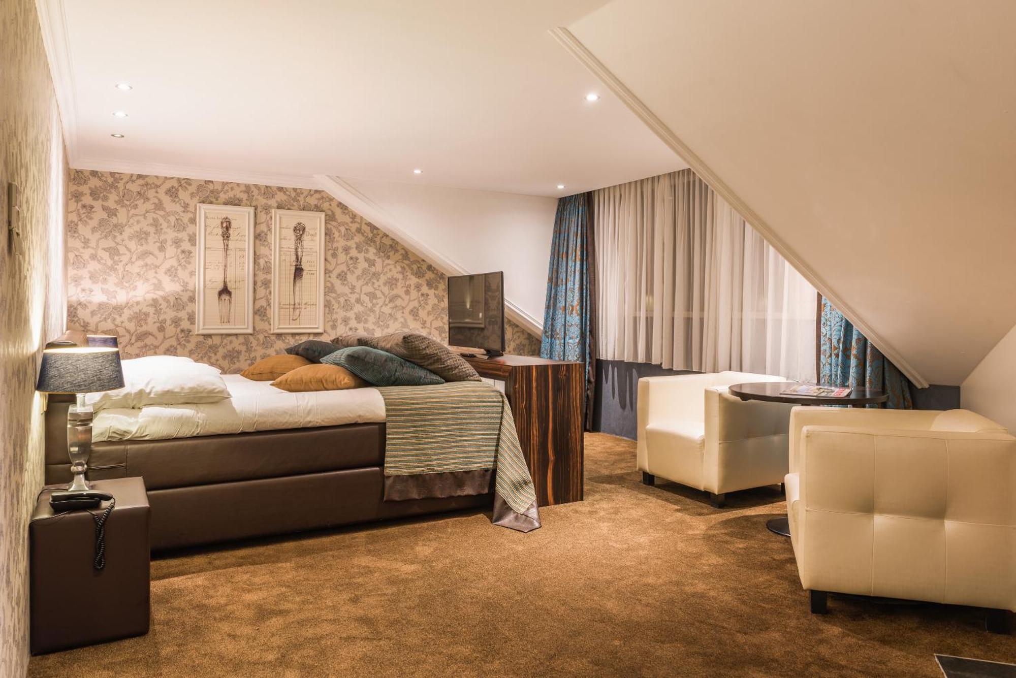 Van Der Valk Hotel Emmen Nieuw-Amsterdam Zewnętrze zdjęcie