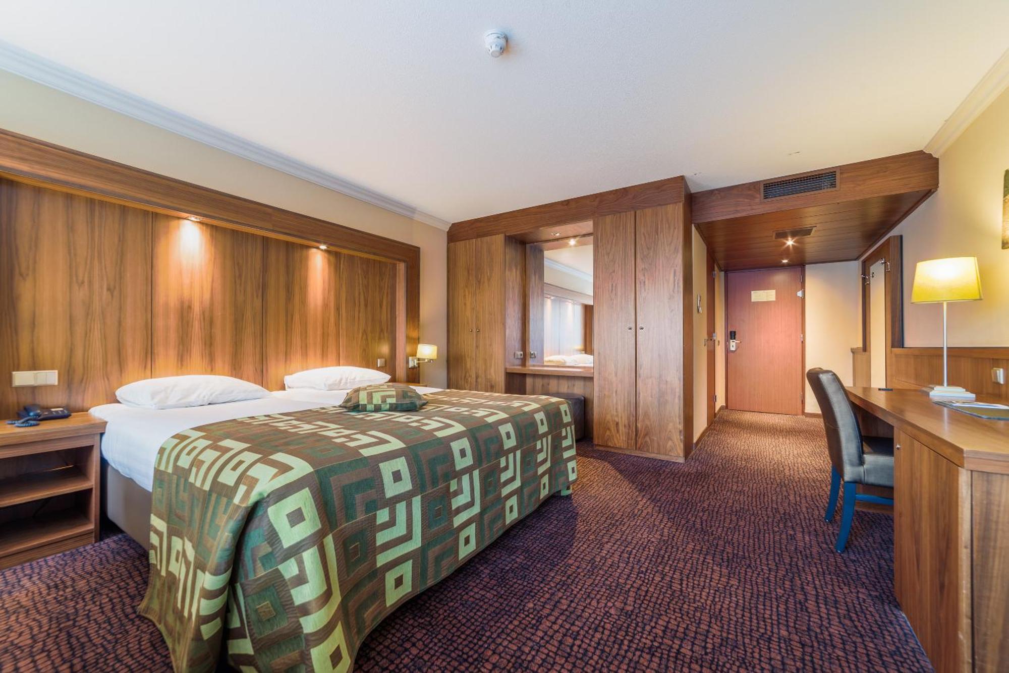 Van Der Valk Hotel Emmen Nieuw-Amsterdam Zewnętrze zdjęcie